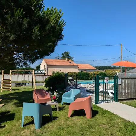 La Bonne Chauffe-col De Cygne Casa vacanze Verrieres (Charente)